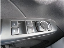 Vehicle Thumb #51