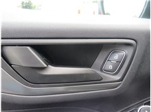 Vehicle Thumb #52