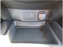 Vehicle Thumb #28