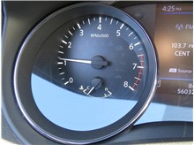 Vehicle Thumb #38