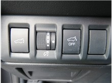 Vehicle Thumb #58