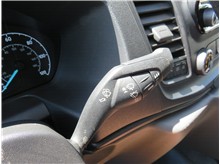 Vehicle Thumb #46