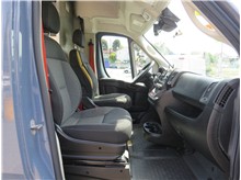 Vehicle Thumb #23