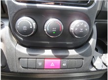 Vehicle Thumb #28