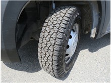 Vehicle Thumb #47