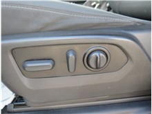 Vehicle Thumb #16