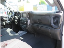 Vehicle Thumb #23