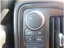 Vehicle Thumb #42
