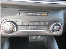 Vehicle Thumb #32