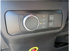 Vehicle Thumb #47