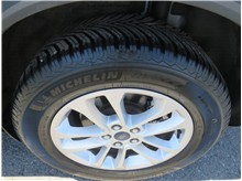Vehicle Thumb #57