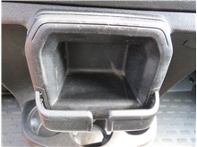 Vehicle Thumb #25