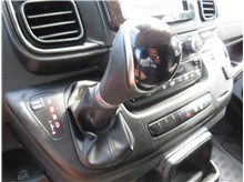 Vehicle Thumb #29