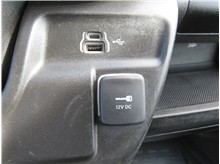 Vehicle Thumb #30