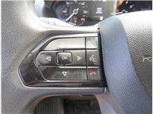 Vehicle Thumb #33