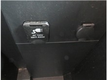 Vehicle Thumb #29