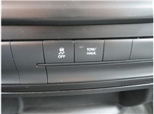 Vehicle Thumb #23