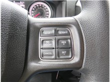 Vehicle Thumb #32