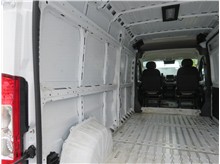Vehicle Thumb #19