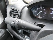 Vehicle Thumb #45
