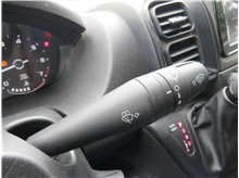 Vehicle Thumb #46