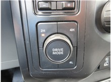Vehicle Thumb #24