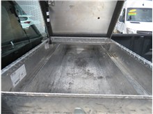 Vehicle Thumb #63