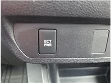 Vehicle Thumb #32