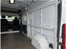 Vehicle Thumb #22