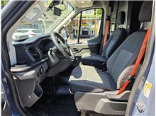Vehicle Thumb #15