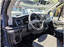 Vehicle Thumb #16