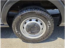 Vehicle Thumb #51