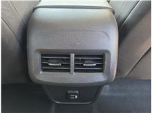Vehicle Thumb #24