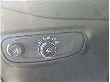 Vehicle Thumb #47