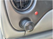 Vehicle Thumb #38