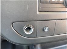 Vehicle Thumb #29