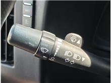 Vehicle Thumb #35