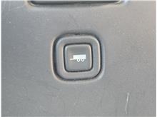 Vehicle Thumb #36