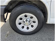 Vehicle Thumb #44