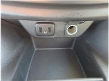 Vehicle Thumb #33