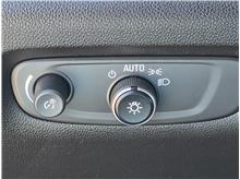 Vehicle Thumb #47
