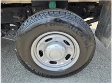 Vehicle Thumb #44
