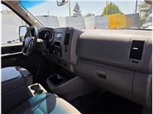 Vehicle Thumb #25