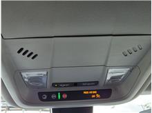 Vehicle Thumb #47