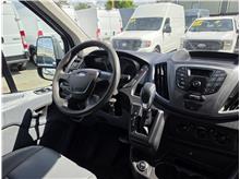 Vehicle Thumb #25