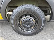 Vehicle Thumb #46