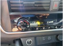 Vehicle Thumb #34