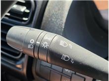 Vehicle Thumb #47
