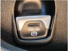 Vehicle Thumb #50