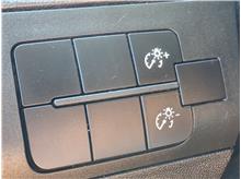 Vehicle Thumb #51